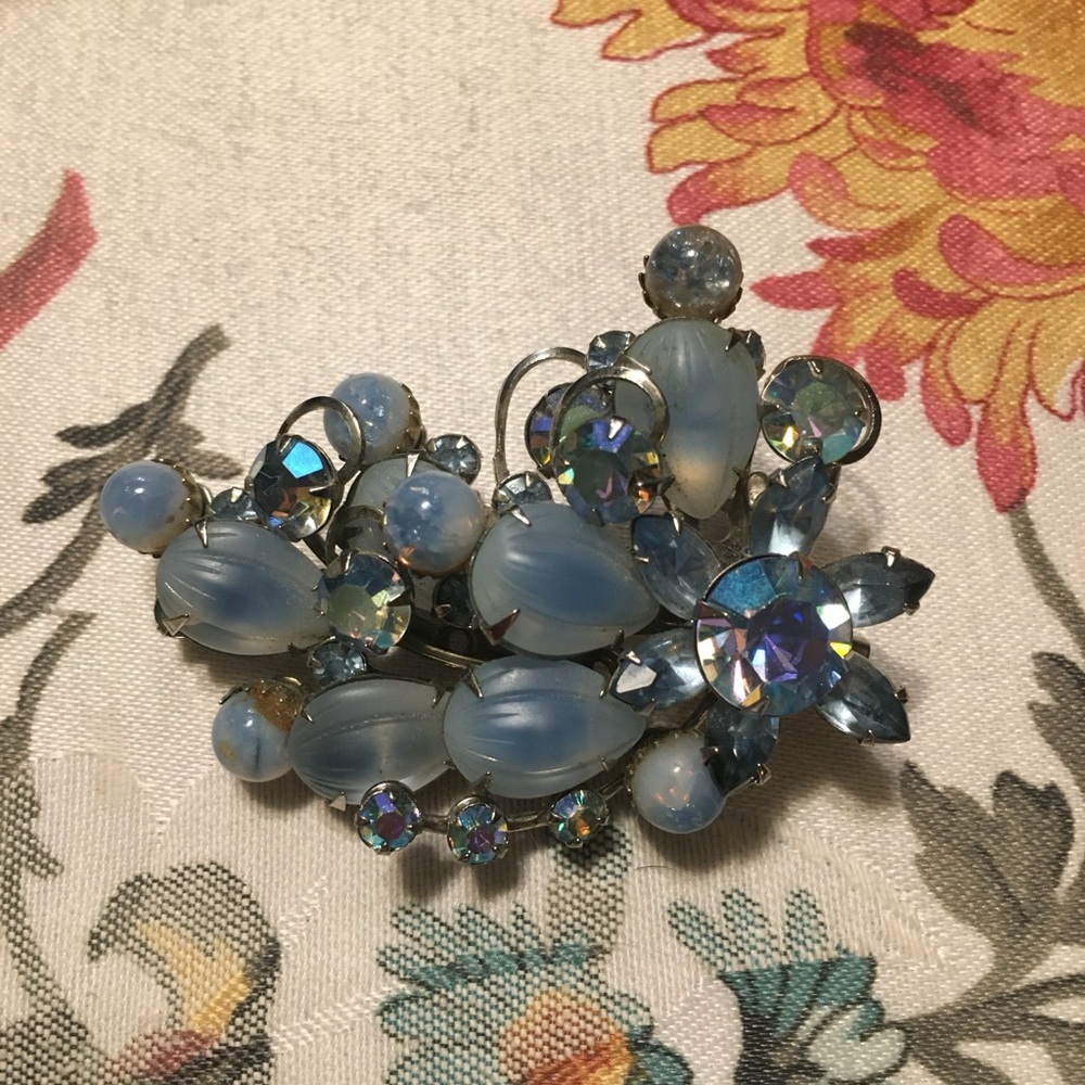 Blue rhinestone brooch,pin